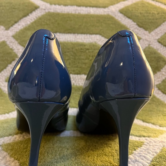 Nine West Blue Faux Patent Heels - Picture 7 of 7